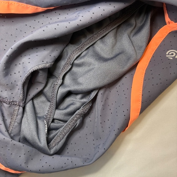 C9 by Champion Running Shorts‎ Gray with Peach Trim Size Medium - Picture 7 of 8